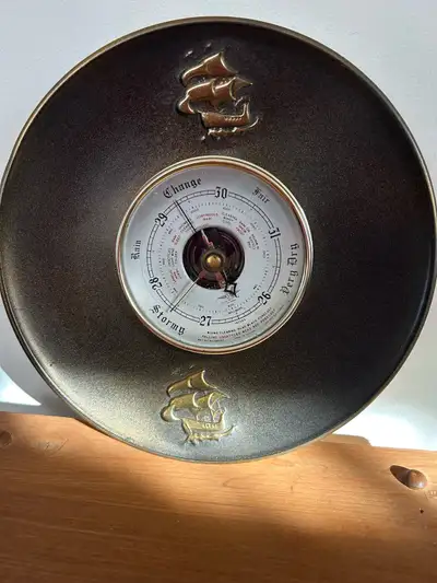 Barometer, brass, 9” round. Great unique nautical decor piece, vintage. Ready to hang. Made in Engla...