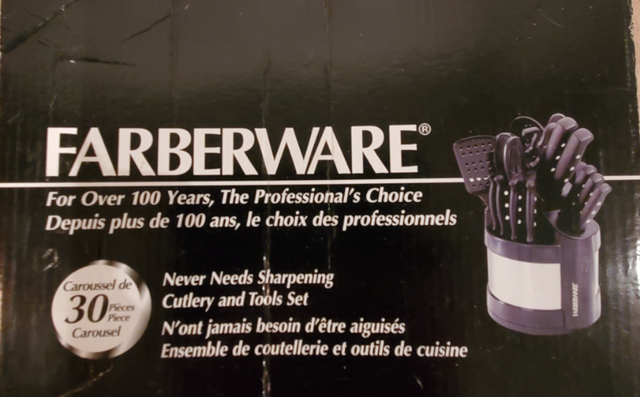 Farberware cutlery and tools set 30 pieces in Kitchen & Dining Wares in Markham / York Region - Image 3