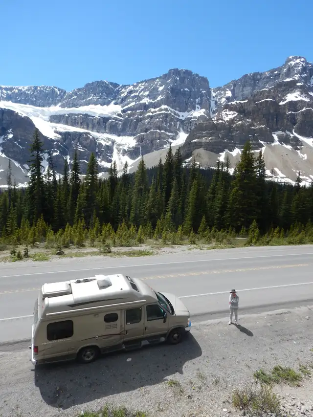 Lowest mileage in Canada - 2010 Pleasure-Way Excel TS in RVs & Motorhomes in Burnaby/New Westminster - Image 3