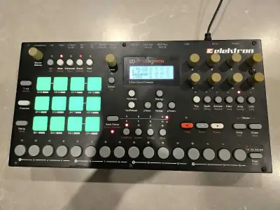 Elektron Analog Rytm mk1 Drum Machine, View more