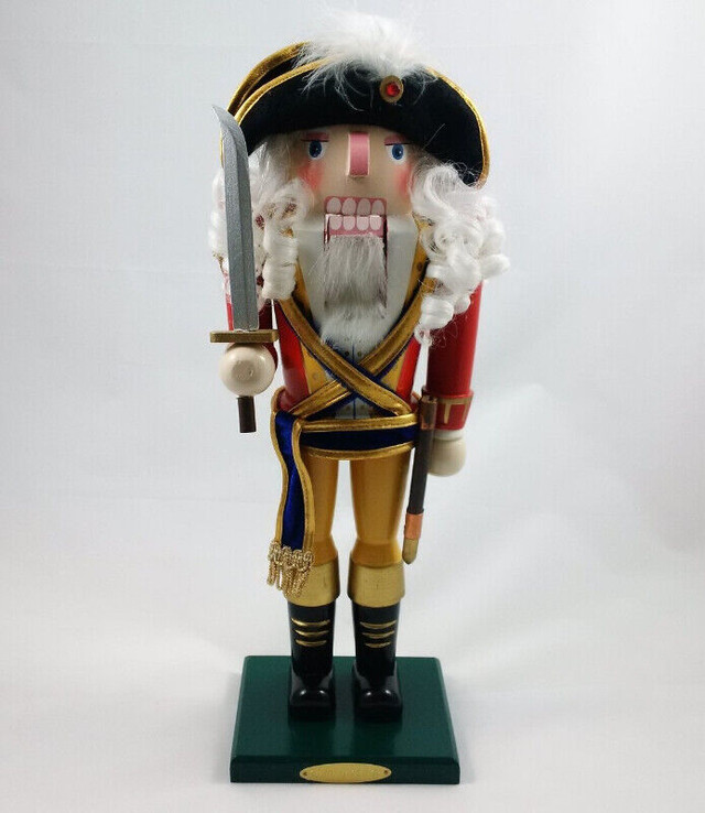 Bombay Company Captain Hastings 15-inch Nutcracker Figure in Arts & Collectibles in Oakville / Halton Region