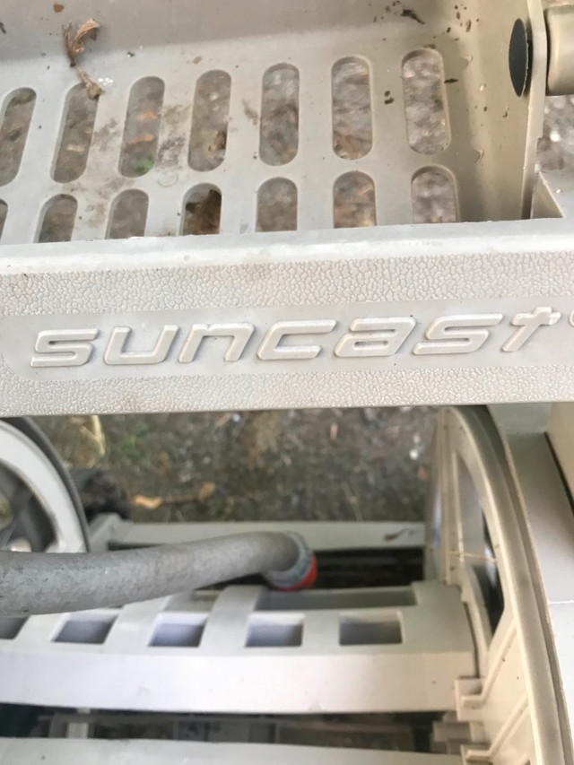 SUNCAST PORTABLE HOSE REEL in Outdoor Tools & Storage in Trenton - Image 2