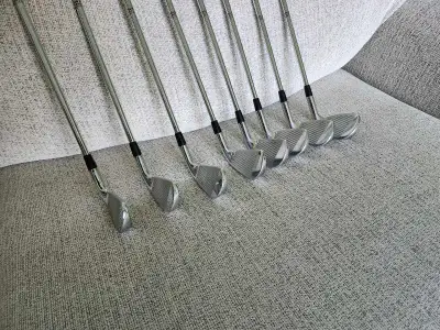 Titleist 710CB Forged Iron set - Left Hand, View more