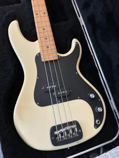 Vintage G&L Bass guitar, American made,, View more