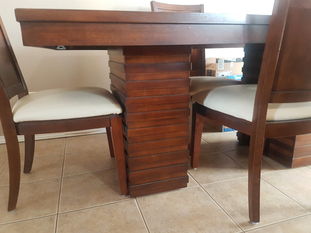 Dining room set 6 chairs  in Dining Tables & Sets in Penticton - Image 3