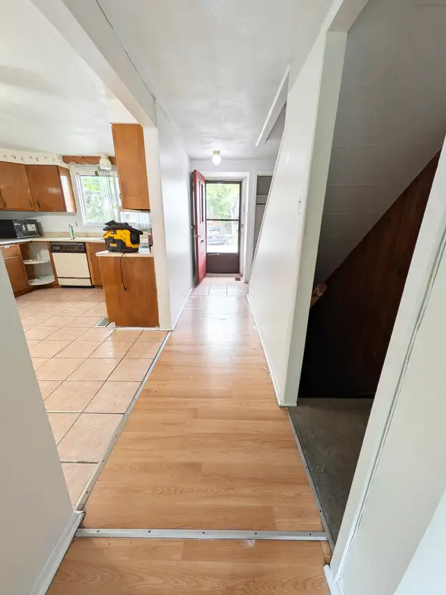 6 room house for rent, 2 washrooms, 2 bathtubs