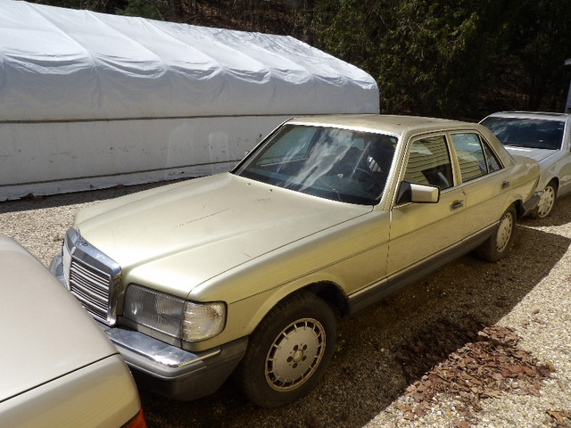 Mercedes W126 parts in Auto Body Parts in Gatineau