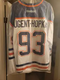 New Nugent-Hopkins signed jersey