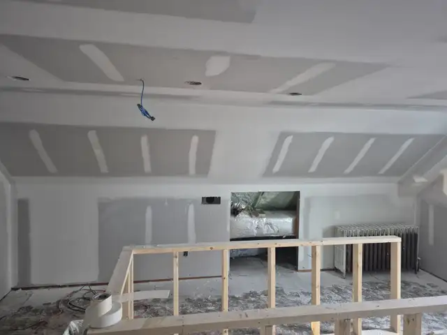Professional taping and interior services.408078393143480323