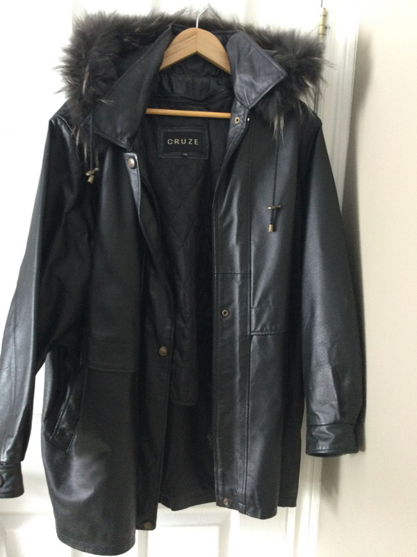Leather 3/4 length Jacket in Women's - Tops & Outerwear in Sault Ste. Marie