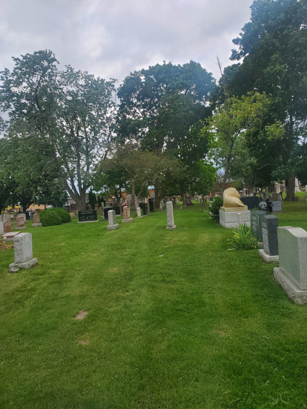 ST. JOHN'S DIXIE CEMETERY BURIAL PLOT FOR SALE in Other in Mississauga / Peel Region - Image 4