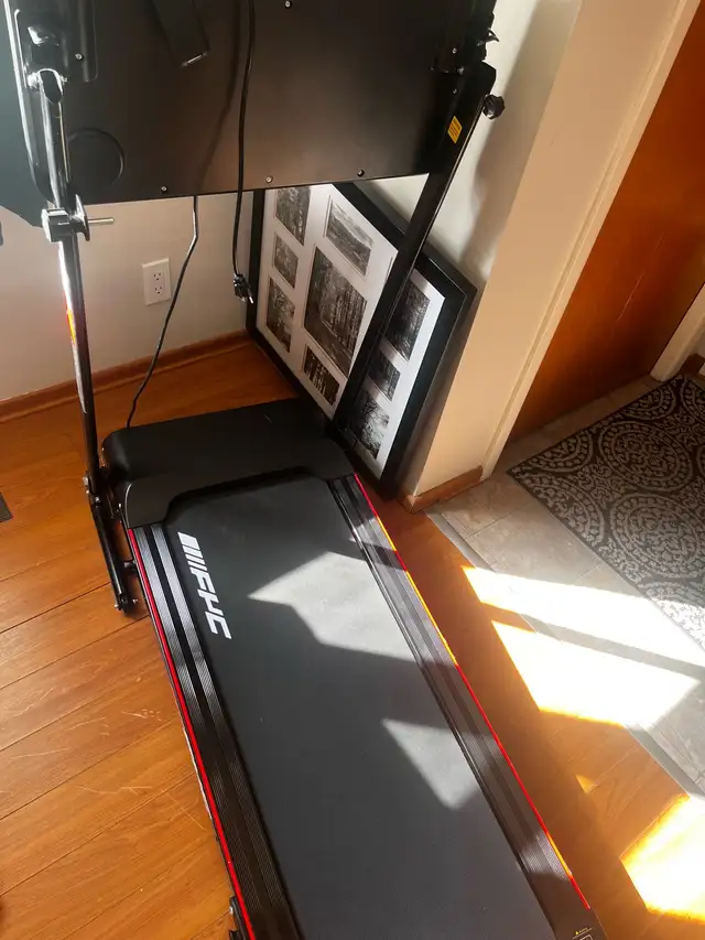 Treadmill 63826839171841121