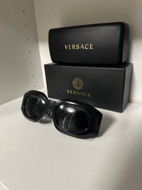 NEW VERSACE SUNGLASSES FOR SALE