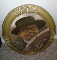 vintage oval picture frame