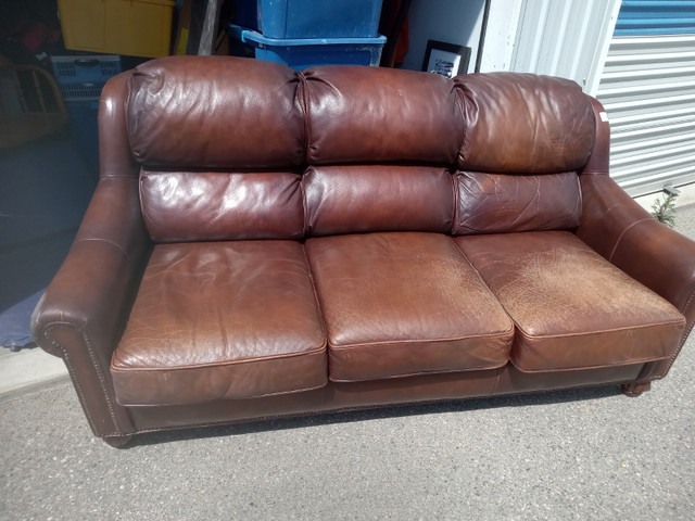 AWESOME LEATHER SOFA in Couches & Futons in Vernon