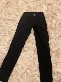 Aritzia black leggings 