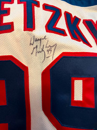 Lot Detail - Wayne Gretzky Team Canada Autographed Replica Jersey (JSA •  Gretzky Hologram)