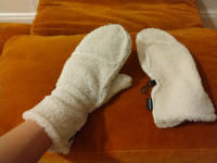 Women's Gloves size Small/Medium