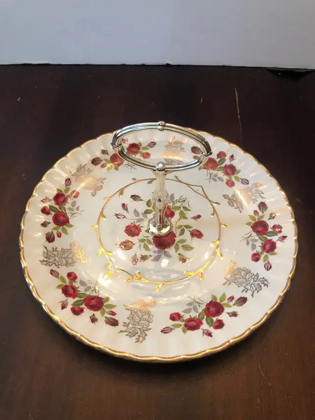 Vintage Serving Dish. Wood And Sons, England. 10”. Gold Detail ...