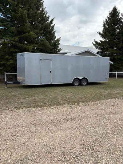 Only used twice. Excellent condition, 88' interior wall height and 88' ramp door opening