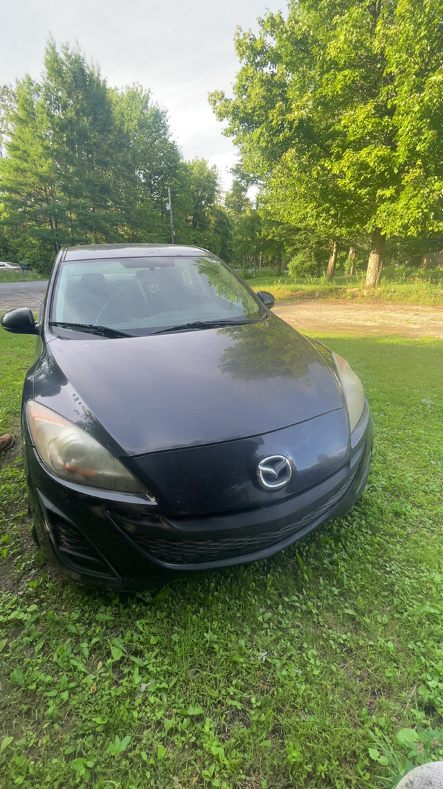 Mazda 3 2011 in Cars & Trucks in Ottawa - Image 2