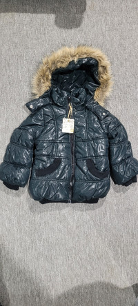 New winter jacket xs size 4