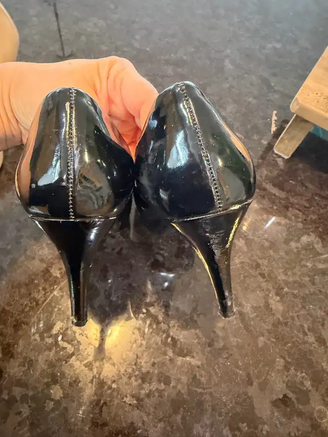 Nine West women’s heel in Women's - Shoes in Edmonton - Image 3
