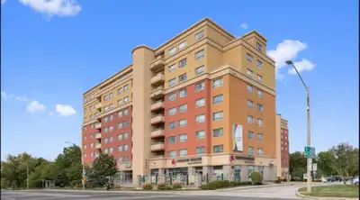 West Village Suites Lease Takeover ‼️ 1 bedroom available ( shared) in a 5 bedroom unit from May 07,...