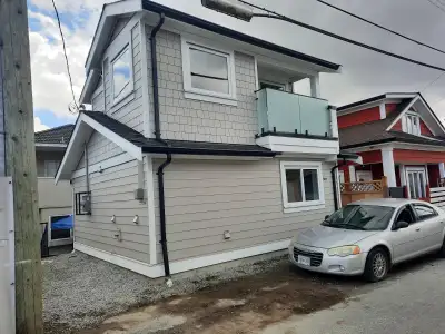 2 bedroom brand new laneway house