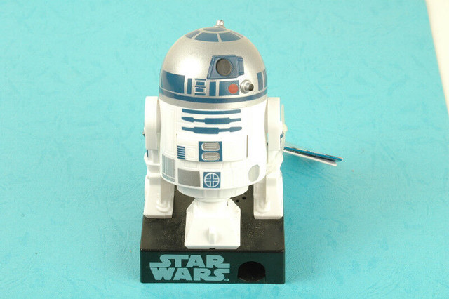 Star Wars R2-D2 Candy Dispenser in Toys & Games in City of Toronto