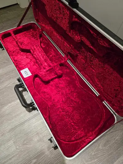 EVH Stripe Series Case, View more