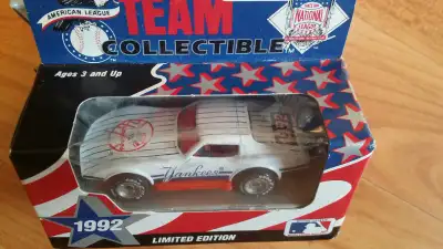 New Boxed Vintage Matchbox New York Yankees Corvette From White Rose Collectibles.Car is Marked 1992...
