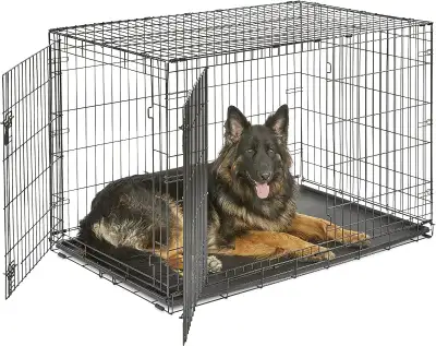 Have 4 different sized Metal Dog Crates with Trays for sale Medium Size Crate - Silver Metal with Me...