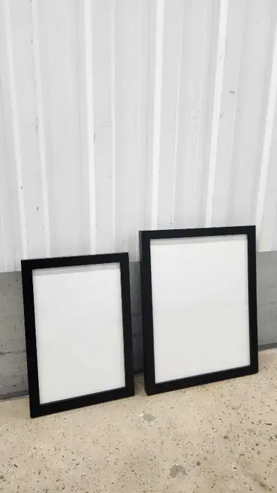 Cadre en bois avec vitre – Noir, View more