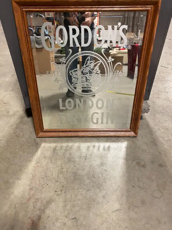 Vintage Gordon's  London    Dry Gin Advertising Mirror in Arts & Collectibles in Calgary - Image 4
