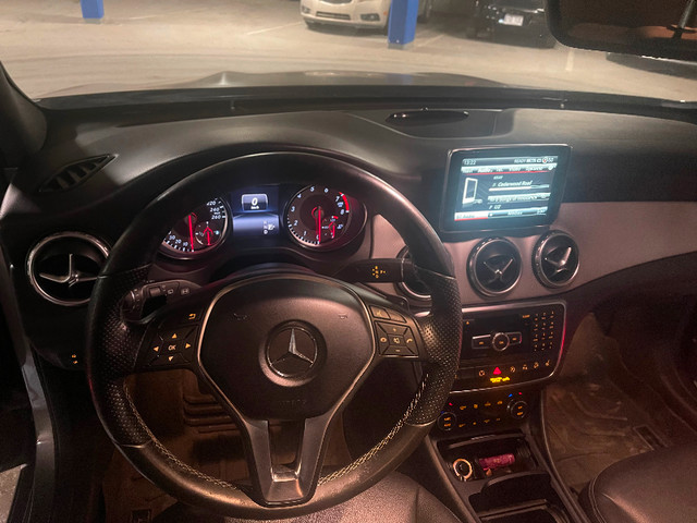 2016 Mercedes-Benz GLA GLA 250 4MATIC / Cuir / Bluetooth / Clima dans Autos et camions  à Ville de Montréal - Image 2