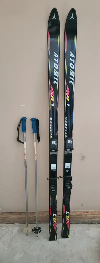 Atomic AXR1 (185cm) Skis with Poles, View more