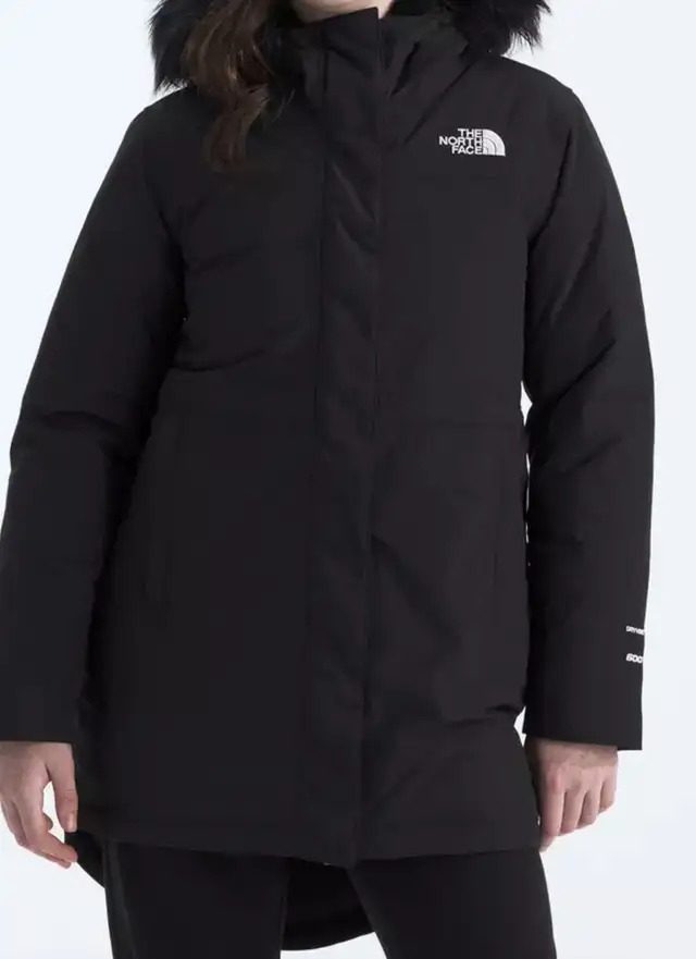 North Face Girls Arctic Parka XLarge (or Women’s Medium) in Kids & Youth in City of Toronto - Image 2