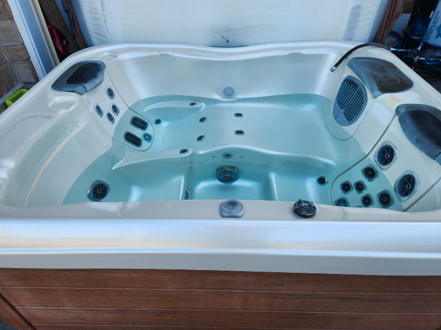 Several hot tubs available pricing varies prices include deliver in Hot Tubs & Pools in St. Catharines