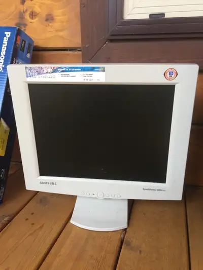 Samsung 15 inch monitor for sale, View more