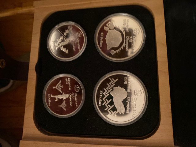 Oylmpic coin set in Arts & Collectibles in Hamilton