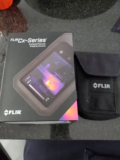 Selling my thermal camera as I do not need it anymore. Works perfectly and is in like new condition....