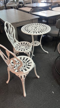 Cast aluminum 3 Pieces Patio Bistro Set, Outdoor Cast Aluminum G Markham / York Region Toronto (GTA) Preview