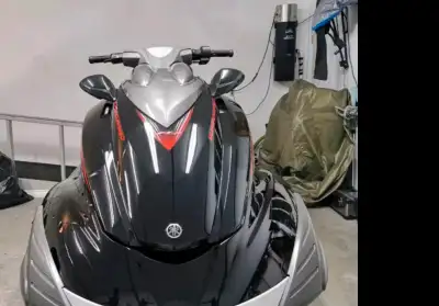 The very best of Yamaha, the FX SHO FZS with only 74 hours. . This unit is in great condition, never...