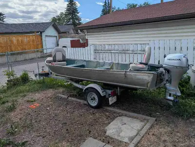 I am selling used aluminum fishing boats, perfect for a quiet day on the lake. These boats have prov...