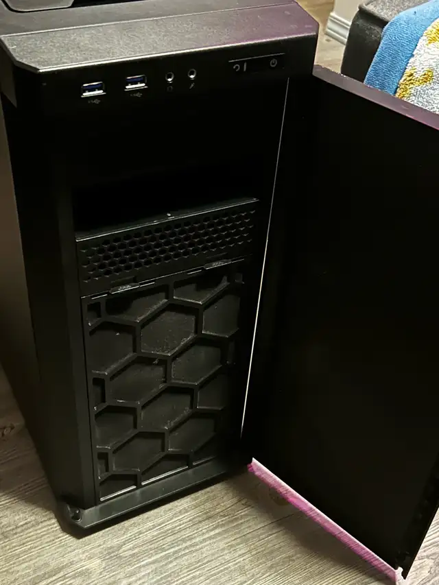 Corsair ATX PC Case529839303689523204