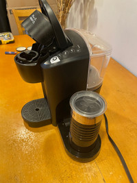 Keurig Coffee Machine w/ Milk Frother