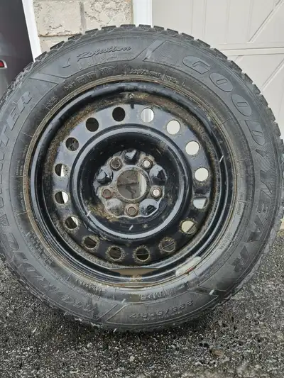 (3) 225/65R17 Good Year Winter Tires on steel rims in good condition. Tires were installed on a 2021...