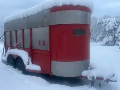 16ft livestock trailer. Has papers and all lights works. Inspection is up but trailer is in good sha...