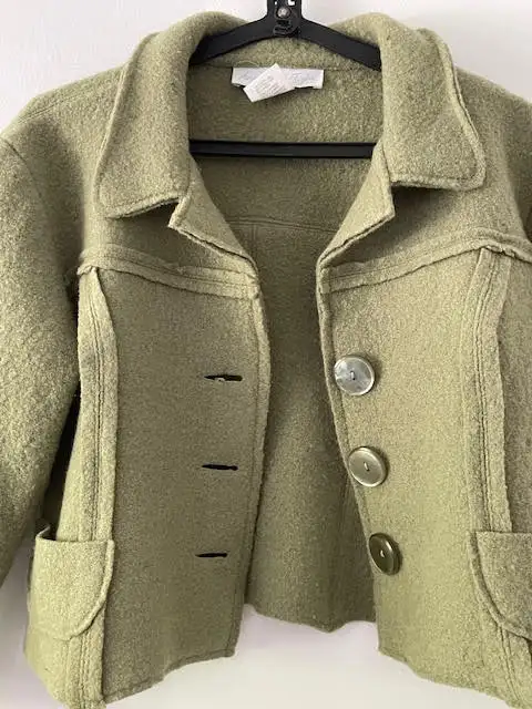 Beautiful green jacket62863258193411124